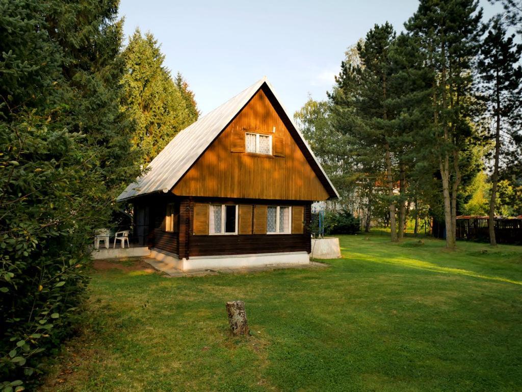 Вілла Bungalovy Roznov Рожнов-под-Радгоштєм Екстер'єр фото